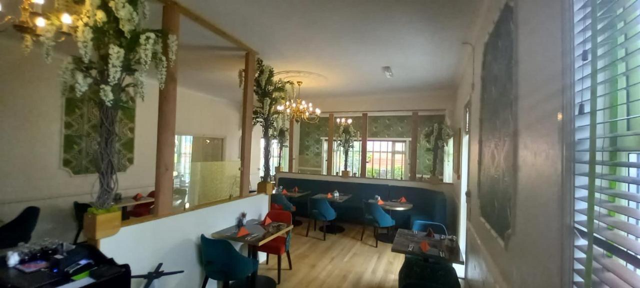 Royal Sportsman Hotel Porthmadog Dış mekan fotoğraf