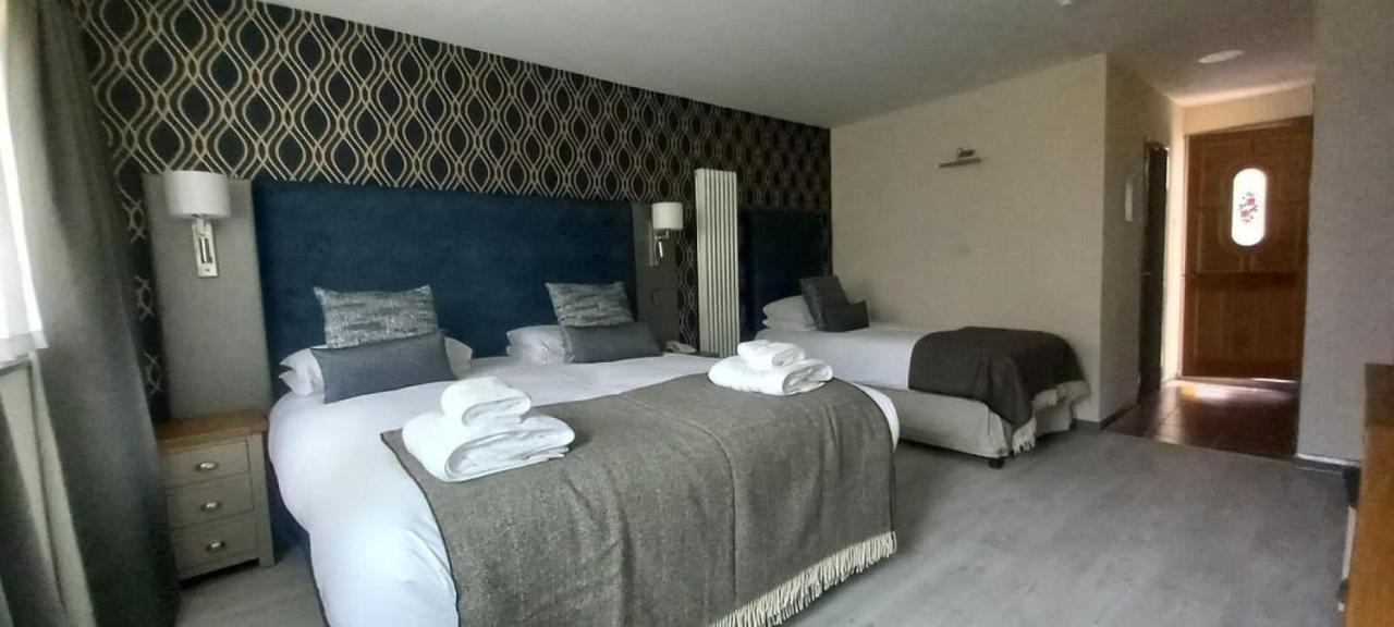 Royal Sportsman Hotel Porthmadog Dış mekan fotoğraf